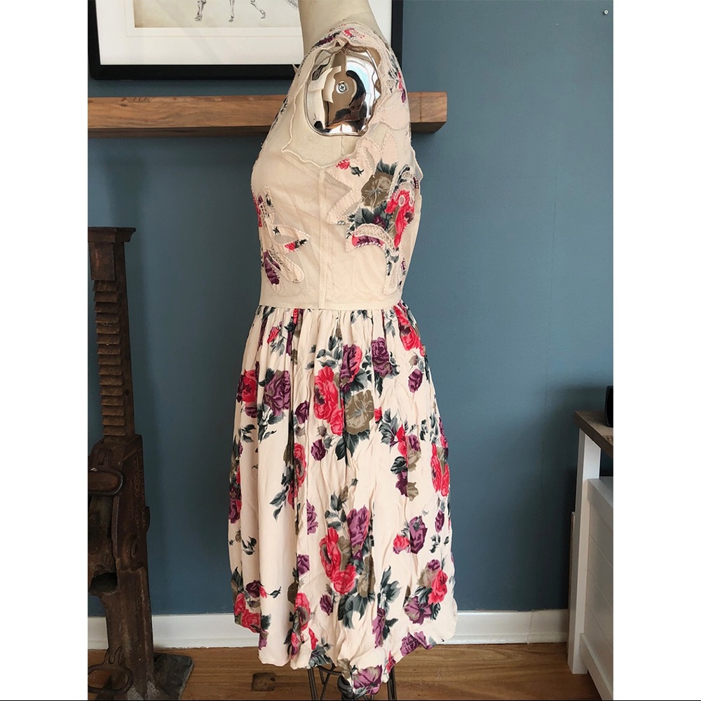ASOS Cocktail Dress - Picture 7 of 8